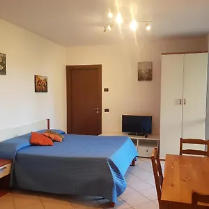 apartment-lake-maggiore-elisa.it-lombardy.com/